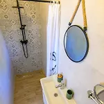 Kameni Dvori *