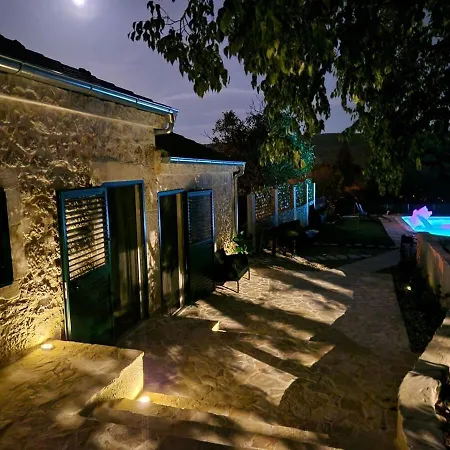 Kameni Dvori Holiday home