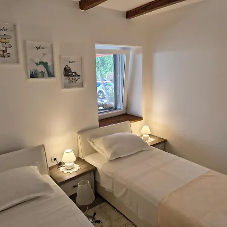 Kameni Dvori Holiday home