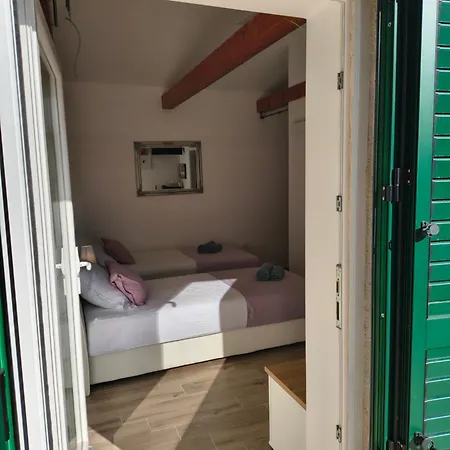 Kameni Dvori Holiday home *