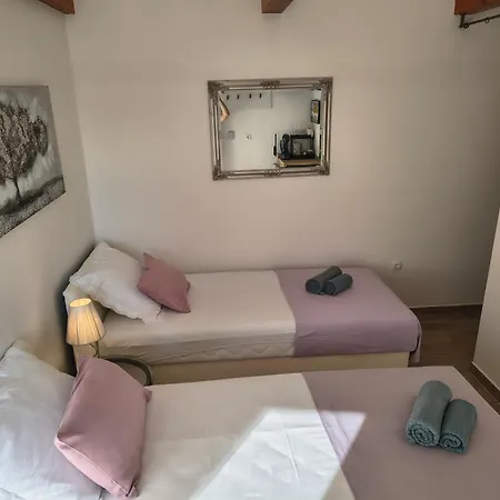 Kameni Dvori Nyaraló