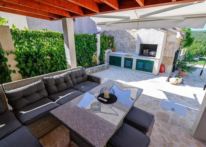 Kameni Dvori Hébergement de vacances Dubrava (Sibenik-Knin)