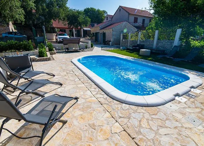 Kameni Dvori Hébergement de vacances