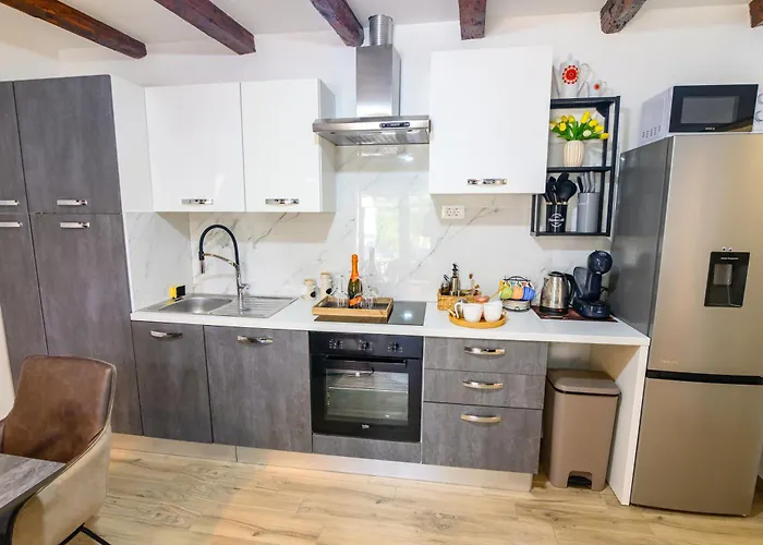 Kameni Dvori Hébergement de vacances *